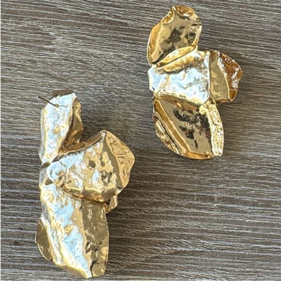 StatementāearringsāN609 - Picture 4 of 4